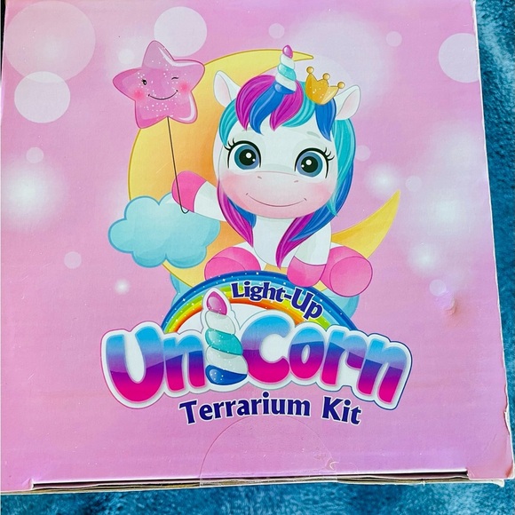NWT - Light up unicorn terrarium kit in the original box never opened - Picture 2 of 2